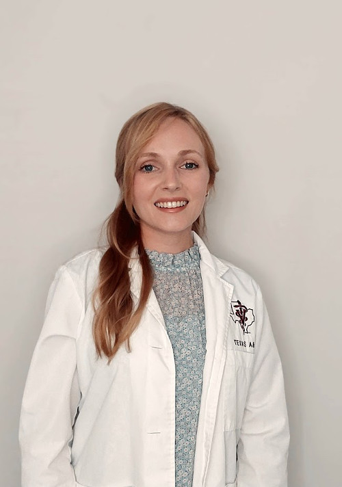 Amy Larsen, DVM